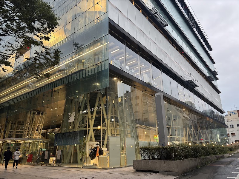 仙台メディアテーク