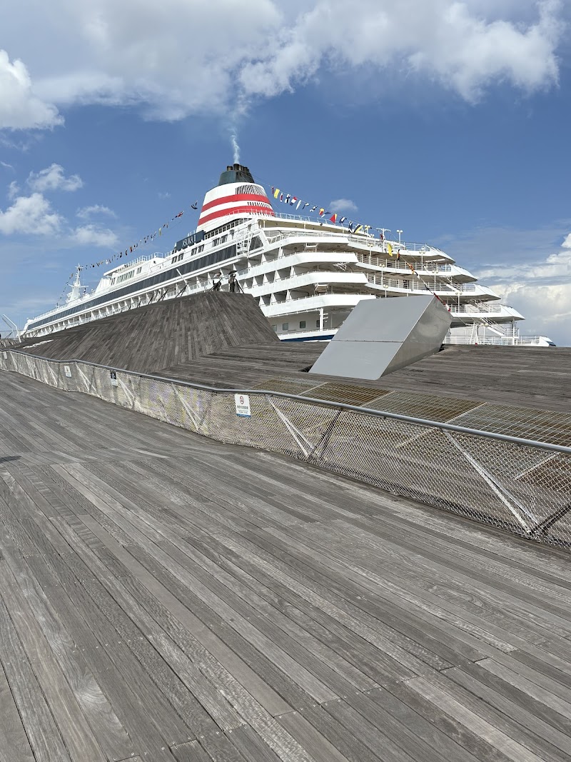 大さん橋（横浜港大さん橋国際客船ターミナル）