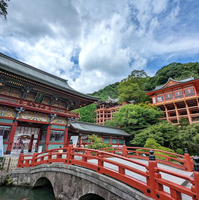 祐徳稲荷神社