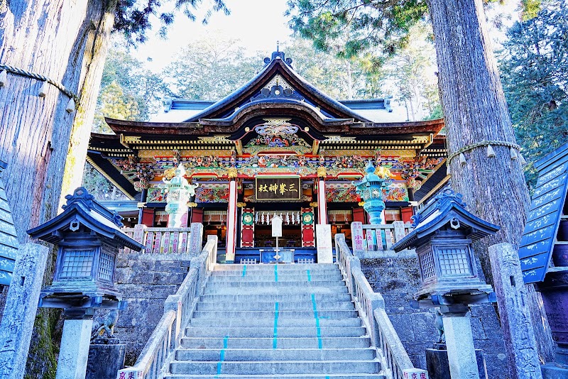 秩父神社