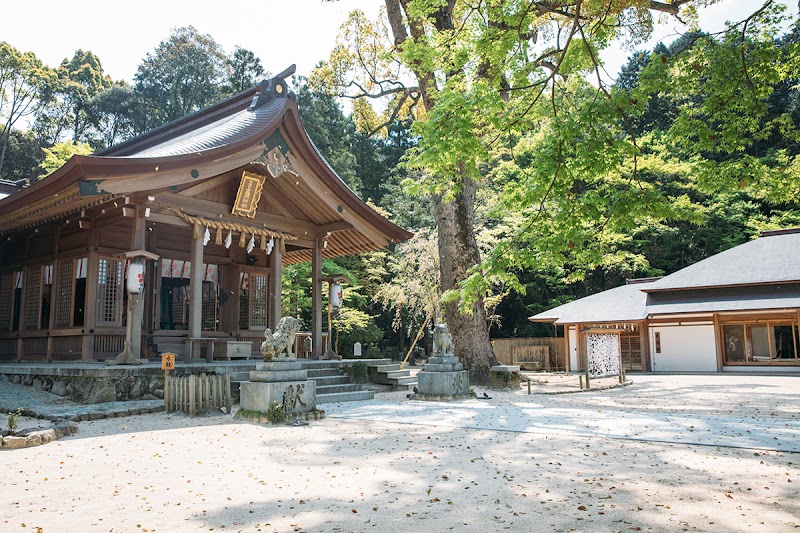 竈門神社（かまど神社）