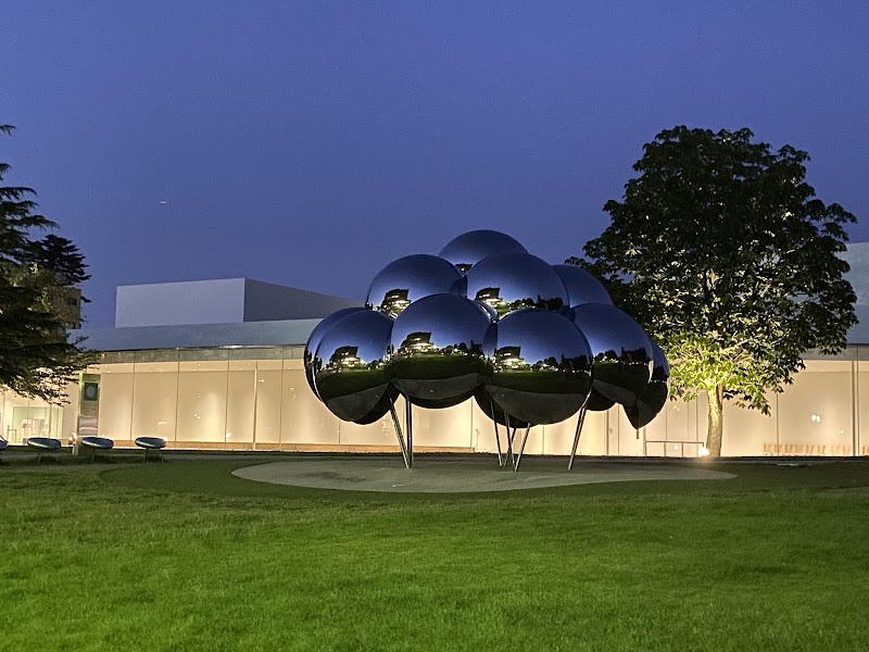 金沢21世紀美術館